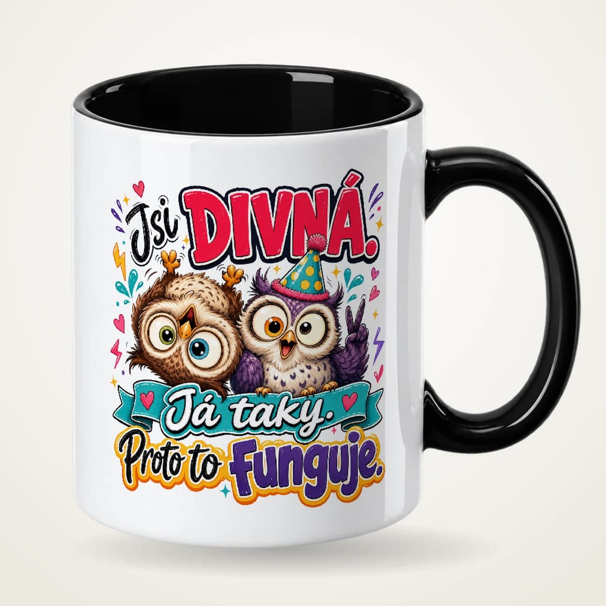Hrnek s černým uchem pro kamarádku – Jsi divná, já taky