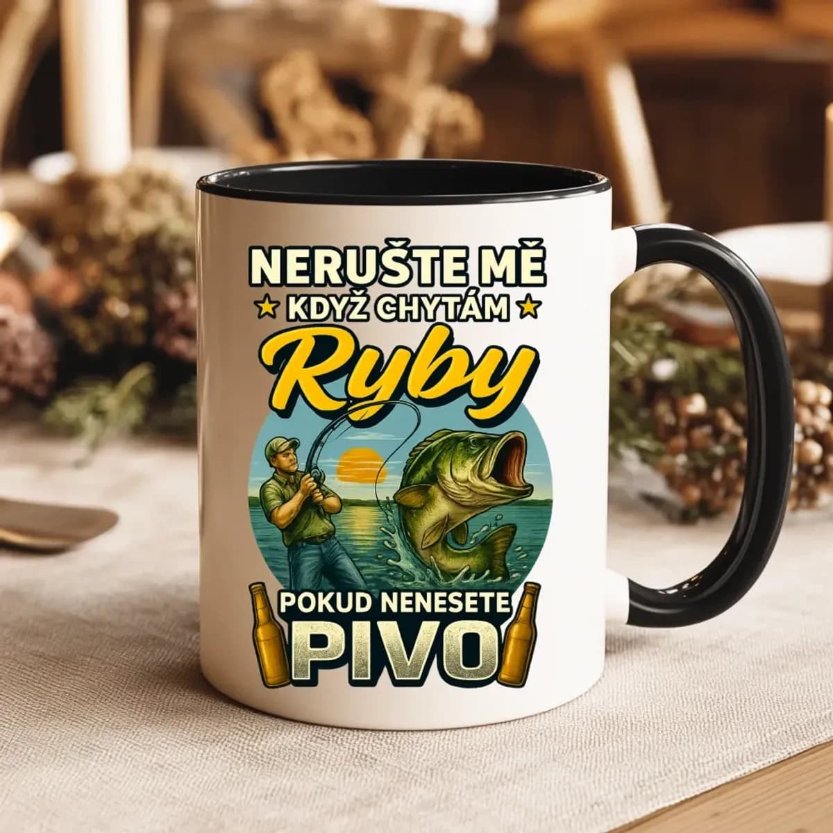 Hrnek Nerušte mě, když chytám ryby – pokud nenesete pivo