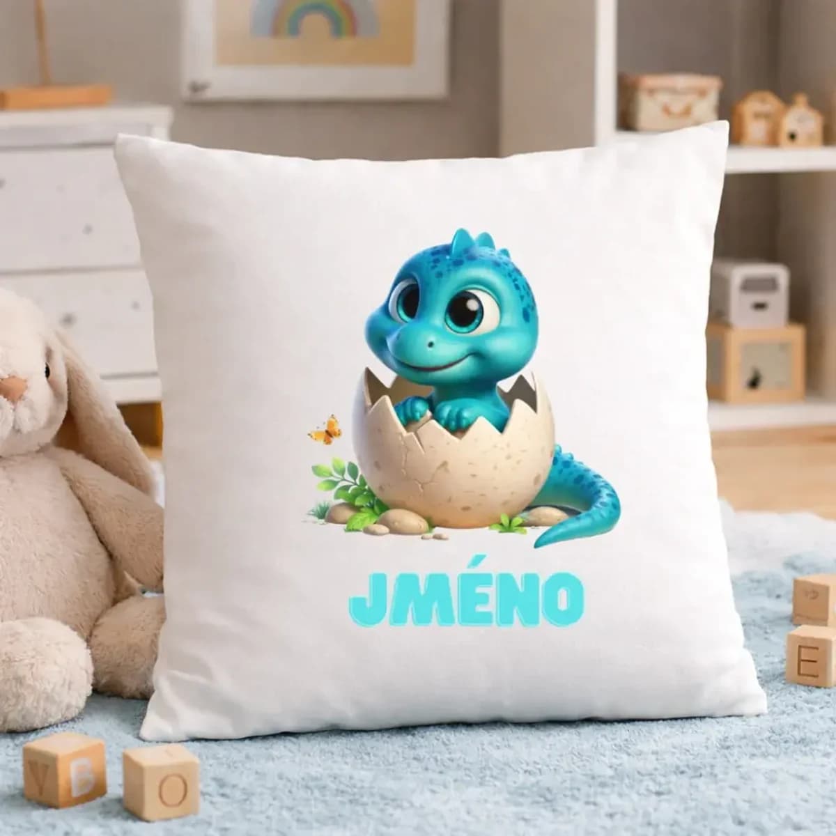Personalizovaný dětský polštář s dinosauřím miminkem – se jménem