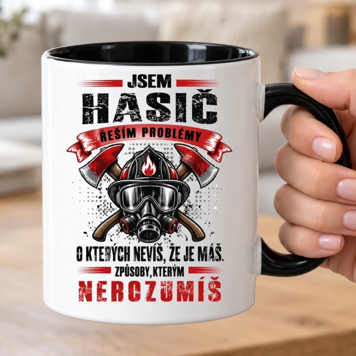 Vtipný hrnek pro hasiče – Jsem hasič, řeším problémy